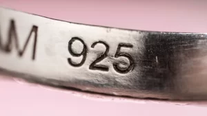 buying silver jewellery