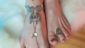 silver anklet design