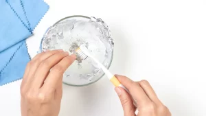 how to shine silver at home