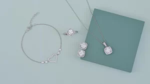 silver jewellery gifts for sister